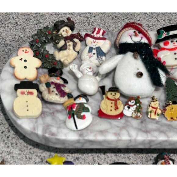 Vintage to Modern Snowman Christmas Holiday Pin Brooch Lot Bundle 36 - Picture 2 of 5